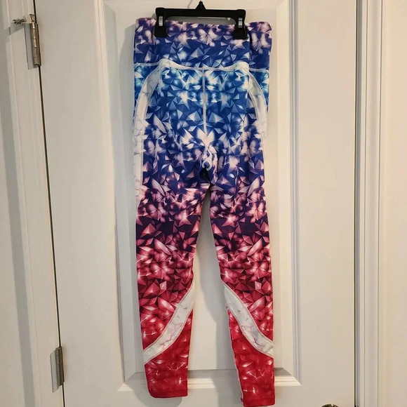 Violate the Dresscode Geometric Leggings, Workout Pants High Waist - Picture 3 of 7